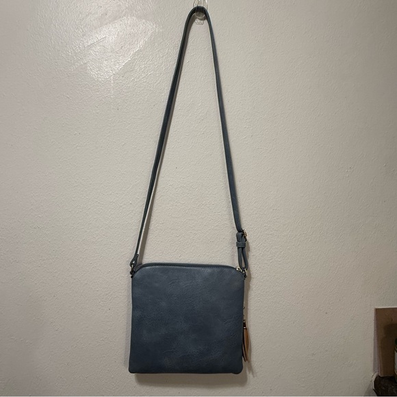 Chic Blue Crossbody Bag with Tassel Accents - Picture 6 of 12